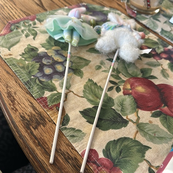 Easter motif decor EUC set - Picture 2 of 4